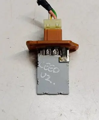 KIA Ceed Heater blower motor/fan resistor A32W1F848