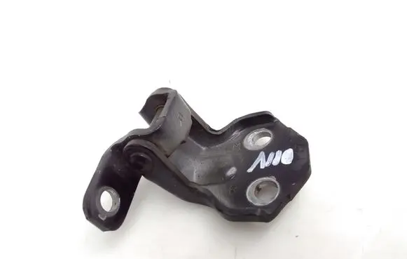 Ford Ranger Front door upper hinge 