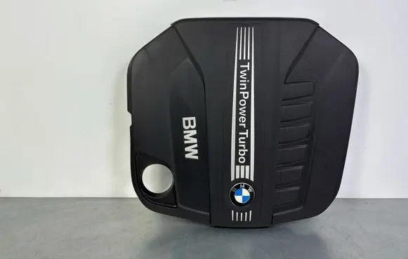BMW 5 F10 F11 Engine cover (trim) 8513452