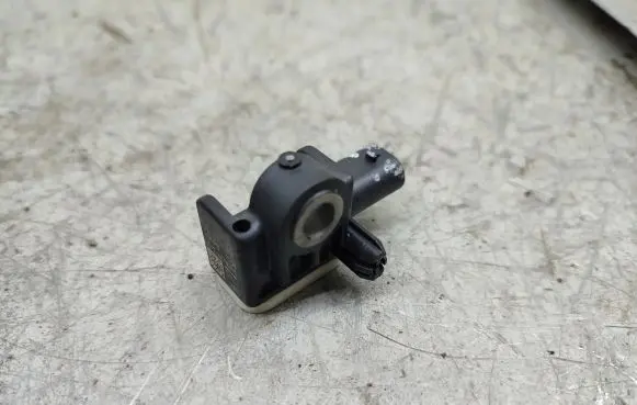 Porsche Cayenne (92A) Airbag deployment crash/impact sensor 2H0959351