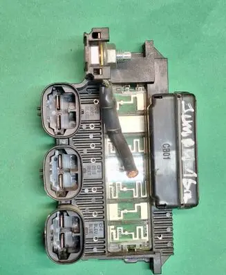 Citroen Jumpy Fuse module 1400550780