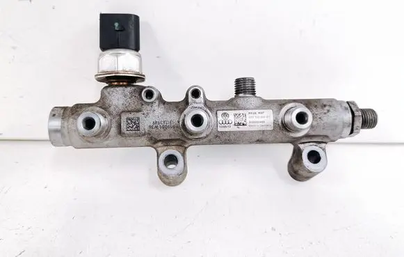 Fuel main line pipe