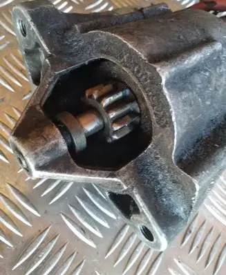Renault Trafic I Starter motor