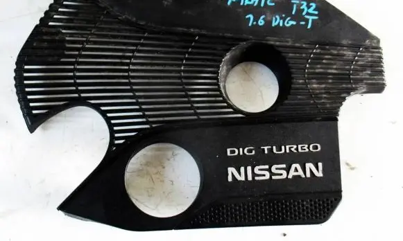 Nissan X-Trail T32 Engine cover (trim) 140413YM0A