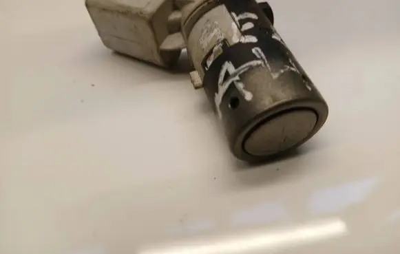 Audi A4 S4 B7 8E 8H Parking PDC sensor 7H0919275A PA66GF30
