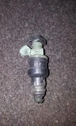 BMW 5 E39 Fuel injector 0280150415