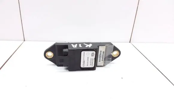 KIA Carens I Airbag deployment crash/impact sensor 0K2FE677F9