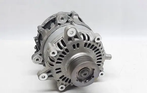 Volkswagen Golf VIII Generator/alternator 05E903019F