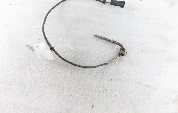 Iveco Daily 6th gen Exhaust gas temperature sensor 504129389