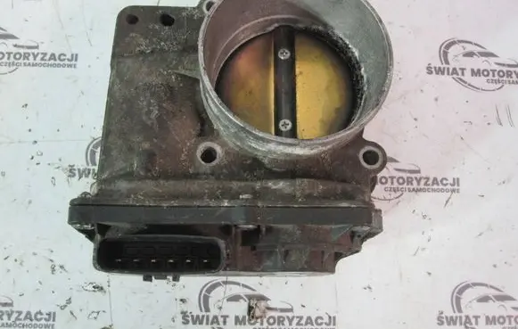 Land Rover Freelander 2 - LR2 Throttle body valve 6C9N-9F991-AA