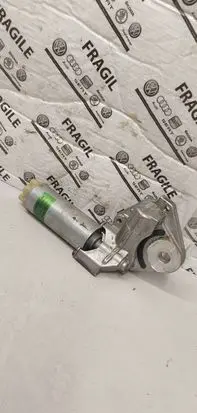 Volkswagen Touareg I Seat adjustment motor 0130002530 090306N 198392104