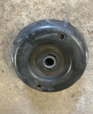 Peugeot 307 CC Front upper strut mount 