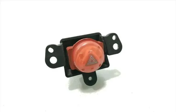 Nissan Primera Hazard light switch