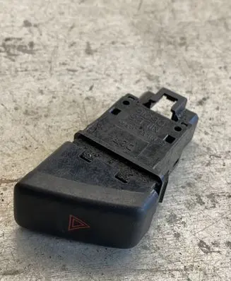 Subaru Impreza II Hazard light switch 06016