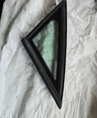 Seat Altea Rear door window glass 43R001057 DOT27M23100AS2