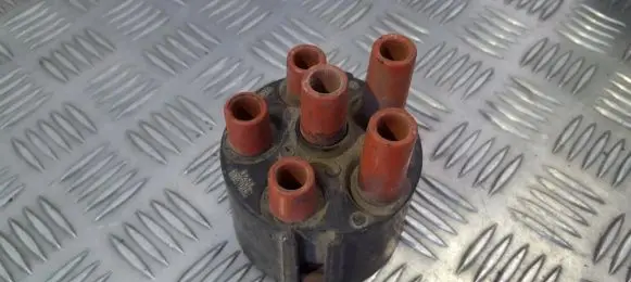 Audi 80 90 B3 Spark distributor cap 0290004035