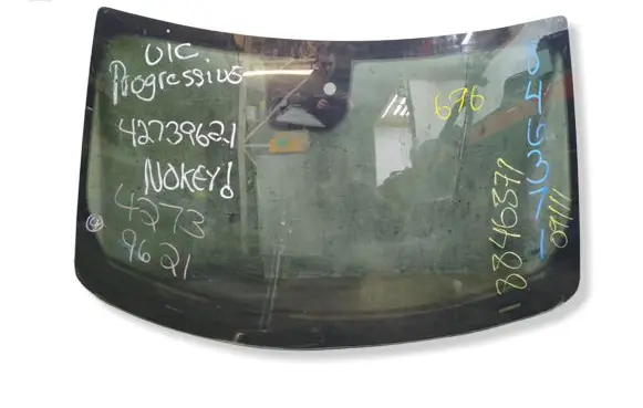 Jeep Grand Cherokee WL Front windscreen/windshield window E000287