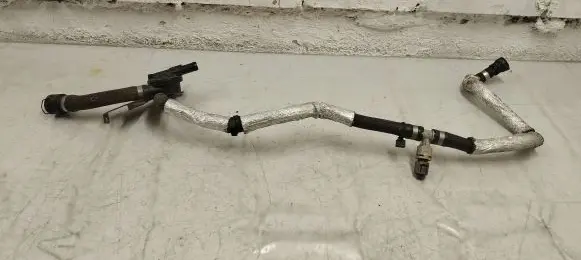 Volvo XC90 Engine coolant pipe/hose 31439713