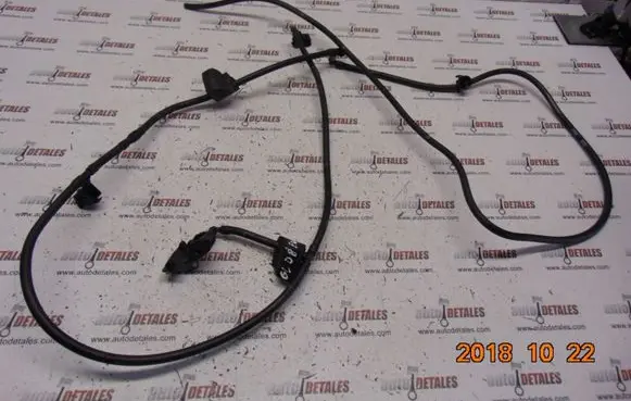 Windshield washer spray nozzle