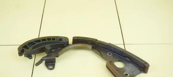 Audi A6 S6 C6 4F Slide rail for timing chain 06E109507D BDW