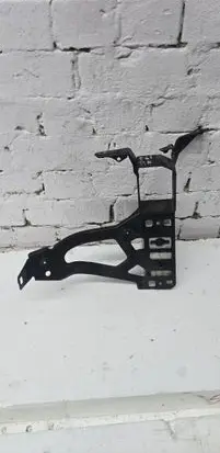 BMW 5 E60 E61 Headlight/headlamp mounting bracket 7033732