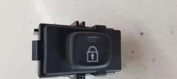 Volvo V60 Central locking switch button 31275374