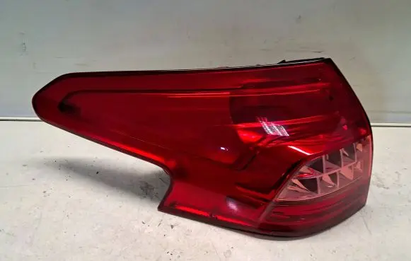 Citroen C5 Rear/tail lights 9681074180