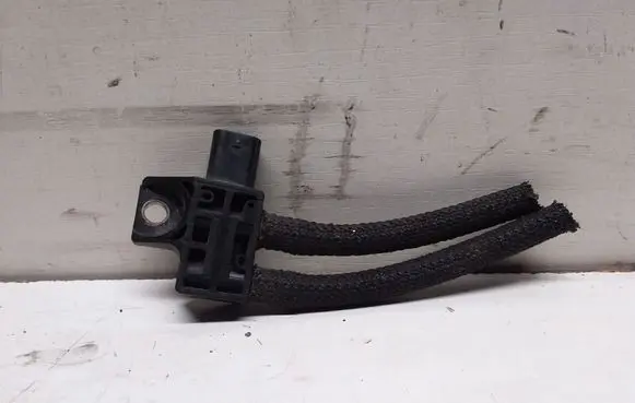 BMW 2 F45 Exhaust gas pressure sensor 8570686