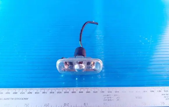 Audi A4 S4 B6 8E 8H Front fender indicator light 8E0949127
