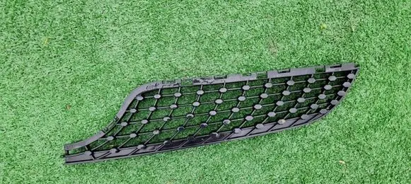 Mercedes-Benz CLA C117 X117 W117 Front grill A1178880760
