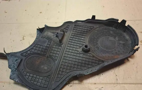 Volvo S80 Timing belt guard (cover) 8631627
