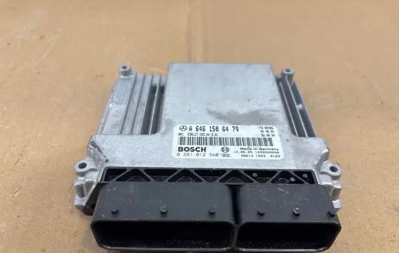 Mercedes-Benz CLK A209 C209 Engine control unit/module A6461506479 1039S00000 0281012340
