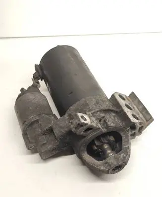 BMW 5 E60 E61 Starter motor 0001115069 20080924