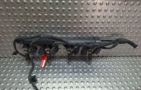 Citroen C3 Picasso Fuel main line pipe S27624867 V757564680