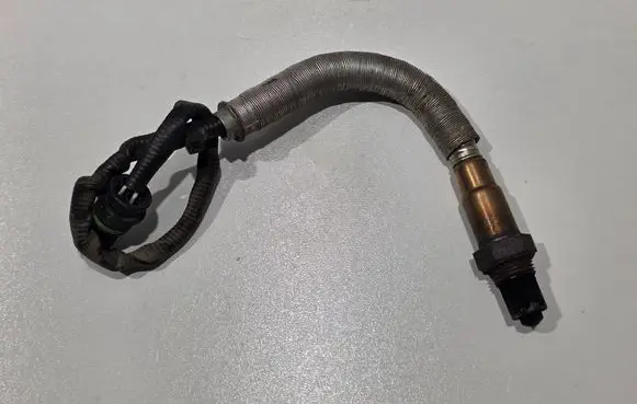 BMW 5 E60 E61 Lambda probe sensor 7545243