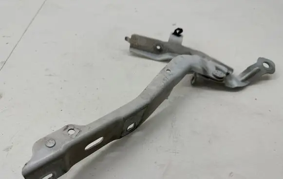 Opel Mokka B Engine bonnet/hood hinges 9834812380