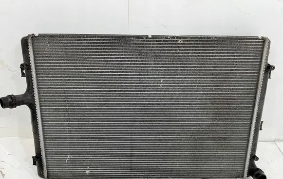 Volkswagen PASSAT CC Coolant radiator 3C0121253Q |00000000000000