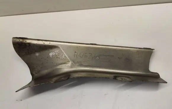 BMW 5 F10 F11 Heat shield in engine bay 7185204 51487185204 24640010