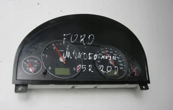 Ford Mondeo Mk III Speedometer (instrument cluster) 3S7F108411