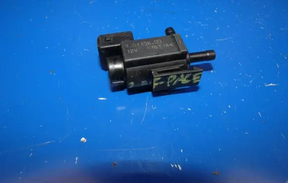Jaguar F-Pace Vacuum valve 70435600 16T144