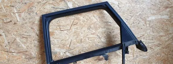 Audi A4 S4 B6 8E 8H Rear door window/glass frame 