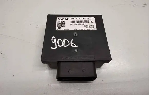 Volkswagen Golf VI Other control units/modules 3AA919041A
