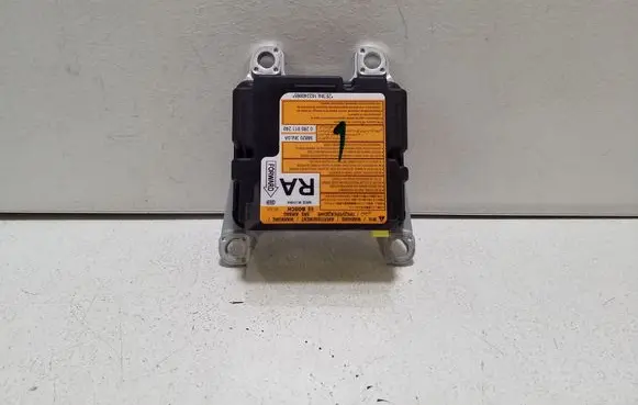 Nissan Leaf I (ZE0) Airbag control unit/module 988203NL0A 0285011249