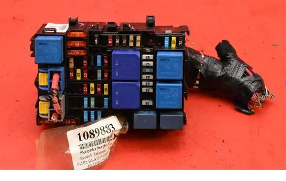 Renault Talisman Fuse box set 243800453R