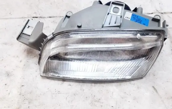 Fiat Punto (176) Headlight/headlamp 46407146 1af006827-01