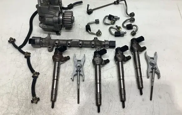 Audi A6 S6 C7 4G Fuel injectors set 04L130755E 0445010538 04L130764C
