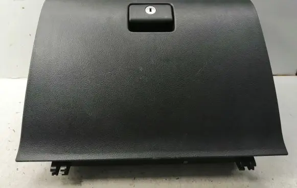Toyota Corolla Verso AR10 Glove box 555500F010B0 555500F010