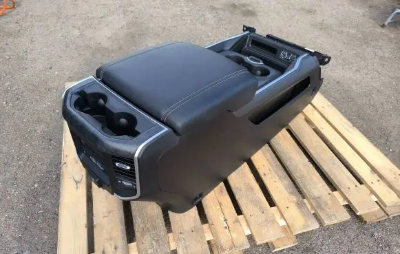 Dodge RAM Center console 7FK142X7AA X8S01045 20212287310