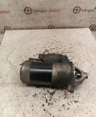 Hyundai i30 Starter motor 361002A100 1250295 12A100