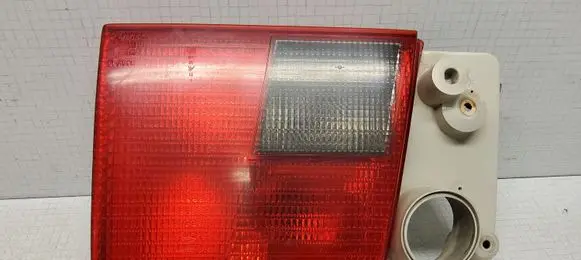 Audi A6 S6 C4 4A Tailgate rear/tail lights 4A0945094 145592